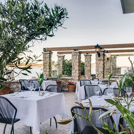 Hotel Delos - Ile De Bendor