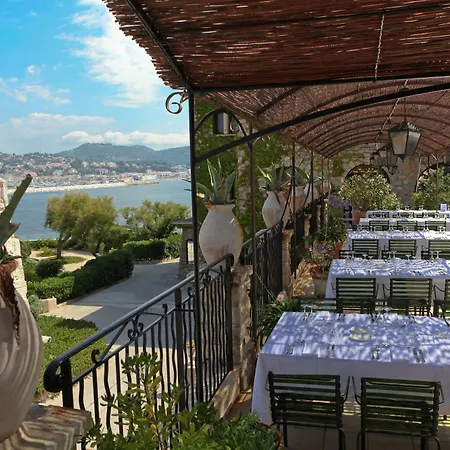 Delos - Ile De Bendor Hotel 4*