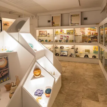 Delos - Ile De Bendor Hotel 4*