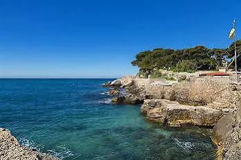 Delos - Ile De Bendor Hotel 4*