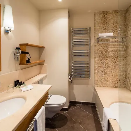 Delos - Ile De Bendor Hotel 4*